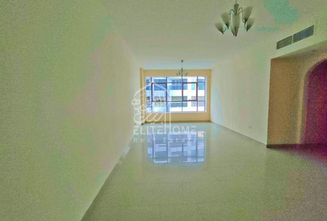 76164618 - Property Image 2