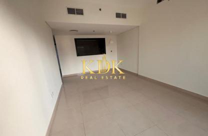 Apartment - 1 Bedroom - 2 Bathrooms for rent in Royal JVC Building - District 10 - Jumeirah Village Circle - Dubai