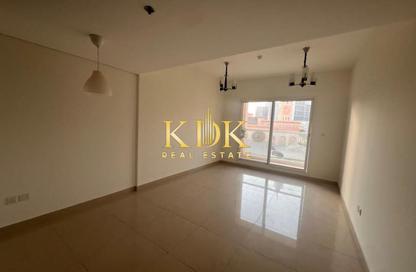Apartment - 1 Bedroom - 2 Bathrooms for rent in Royal JVC Building - District 10 - Jumeirah Village Circle - Dubai