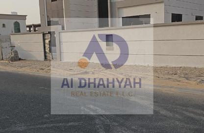 Villa - 5 Bedrooms - 7 Bathrooms for sale in Al Hooshi Villas - Hoshi - Al Badie - Sharjah