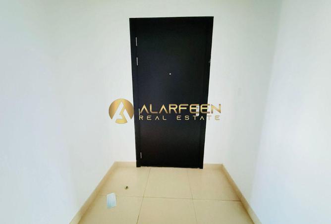 81111268 - Property Image 2