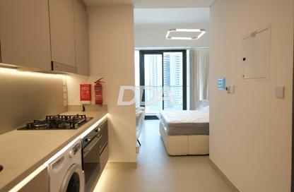Apartment - Studio - 1 for rent in Society House - Downtown Dubai - Dubai