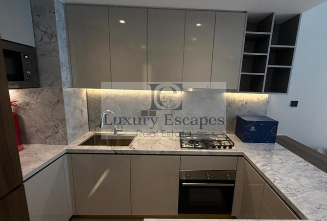 72305397 - Property Image 3