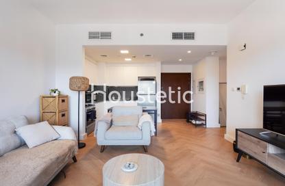 Apartment - 1 Bedroom - 1 Bathroom for sale in Hayat Boulevard 1B - Hayat Boulevard 1 - Hayat Boulevard - Town Square - Dubai