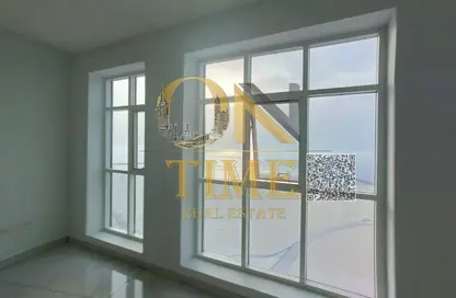 Apartment - 3 Bedrooms - 3 Bathrooms for rent in Ajman Corniche Residences - Ajman Corniche Road - Ajman