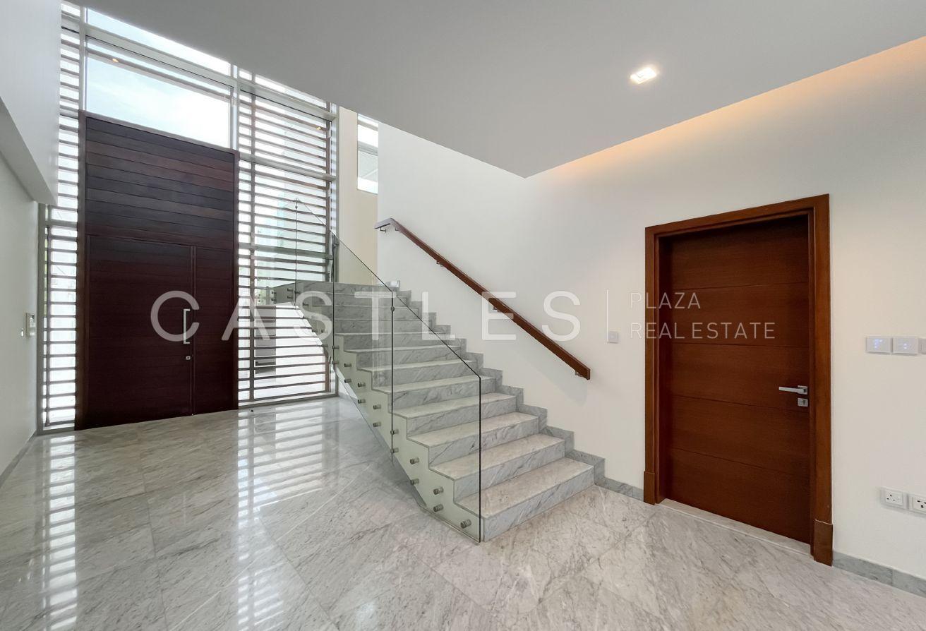 Ready to Move In | Contemporary Luxury Villa photo 20