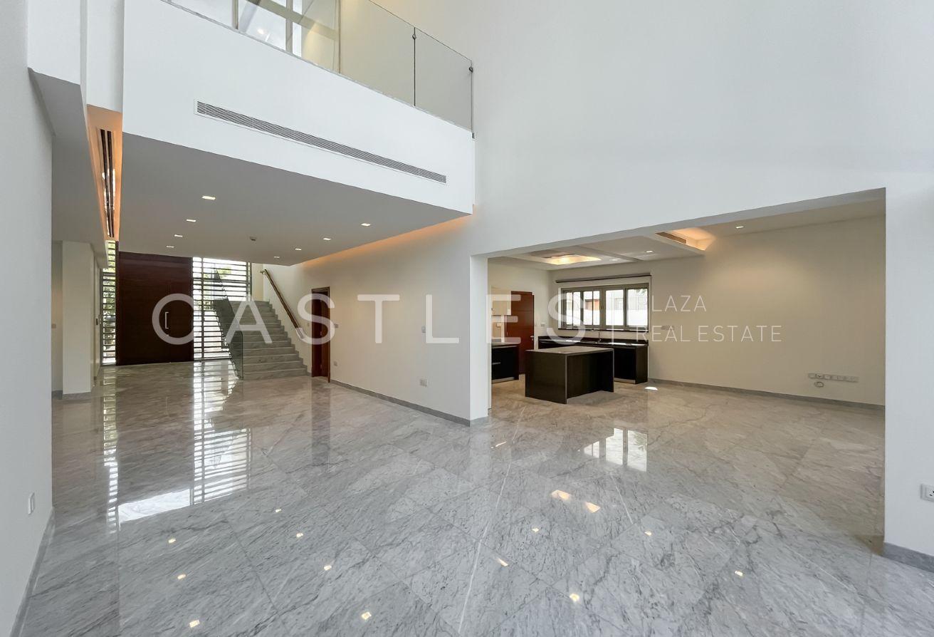 Ready to Move In | Contemporary Luxury Villa photo 10