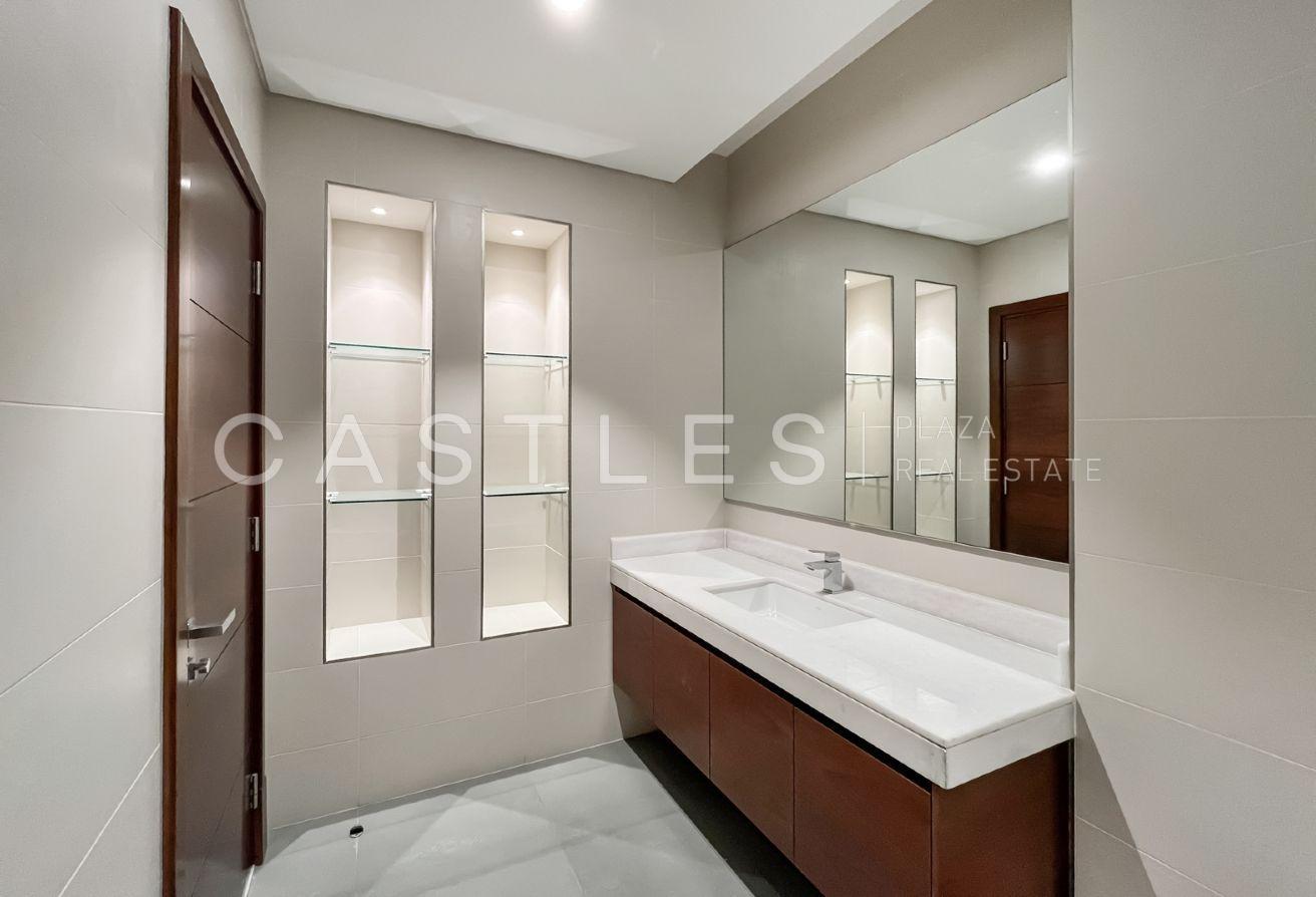 Ready to Move In | Contemporary Luxury Villa photo 19