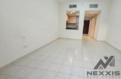 شقة - 1 حمام للايجار في مبنى 20 - زين - ديسكفري جاردنز - دبي شقة - 1 حمام للايجار في مبنى 20 - زين - ديسكفري جاردنز - دبي