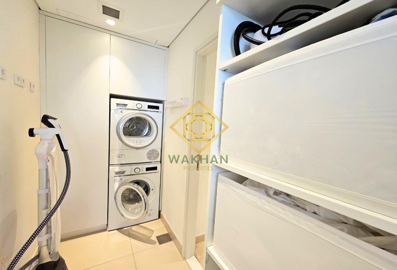 Luxury 4 + Maids |Full Sea and Sunset View |Vacant photo 20