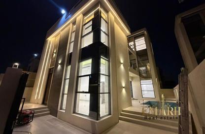 Villa - 6 Bedrooms - 7+ Bathrooms for sale in Al Yasmeen 1 - Al Yasmeen - Ajman