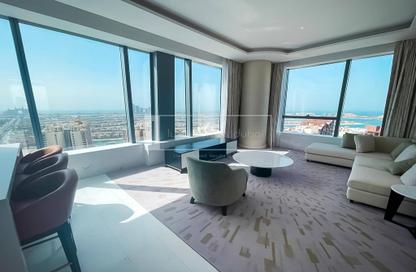 Apartment - 1 - 2 for sale in The Palm Tower - Palm Jumeirah - Dubai