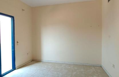 Apartment - 2 - 2 for rent in Al Butina 9 Building - Bu Tina - Al Sharq - Sharjah