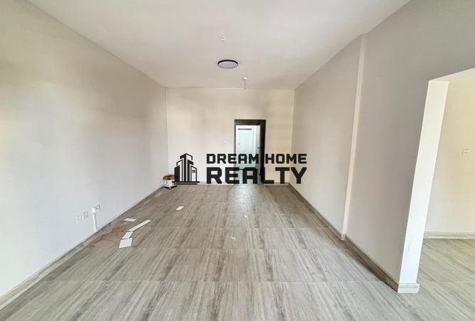 74235932 - Property Image 2