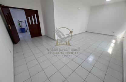 Apartment - 3 - 3 for rent in Safia Tower - Al Majaz 3 - Al Majaz - Sharjah