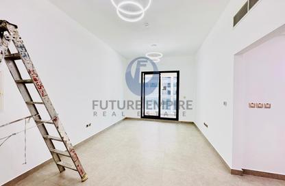 Apartment - 1 Bedroom - 2 Bathrooms for rent in Jumeirah Garden City - Al Satwa - Dubai Apartment - 1 Bedroom - 2 Bathrooms for rent in Jumeirah Garden City - Al Satwa - Dubai