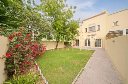 فيلا - 3 غرف نوم - 3 حمامات للايجار في الينابيع 5 - الينابيع - دبي