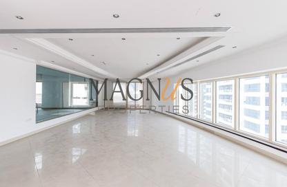 Apartment - 4 - 5 for rent in Icon Tower 2 - JLT Cluster L - Jumeirah Lake Towers - Dubai