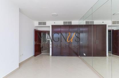 Apartment - 4 - 5 for rent in Icon Tower 2 - JLT Cluster L - Jumeirah Lake Towers - Dubai