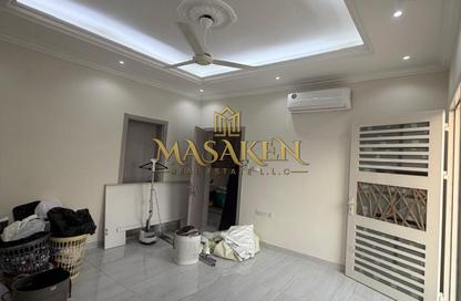 Villa - 4 - 6 for rent in Al Zaheya Gardens - Al Zahya - Ajman