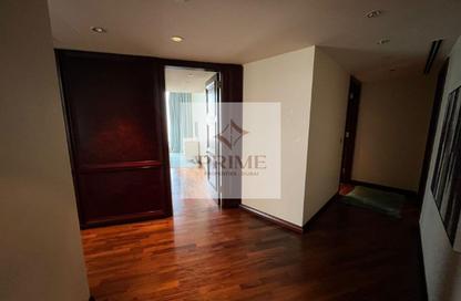 Apartment - 2 Bedrooms - 3 Bathrooms for rent in Burj Khalifa Zone 4 - Burj Khalifa Area - Downtown Dubai - Dubai