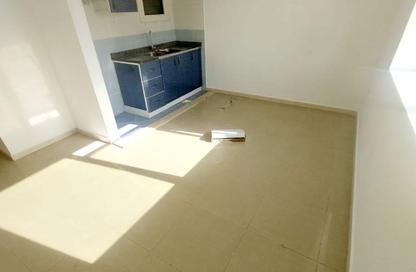 Apartment - Studio - 1 Bathroom for rent in New Al Taawun Road - Al Taawun - Sharjah