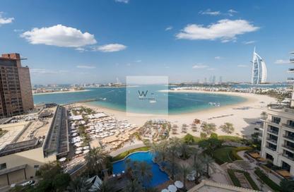 Apartment - 1 Bedroom - 2 Bathrooms for rent in Al Das - Shoreline Apartments - Palm Jumeirah - Dubai