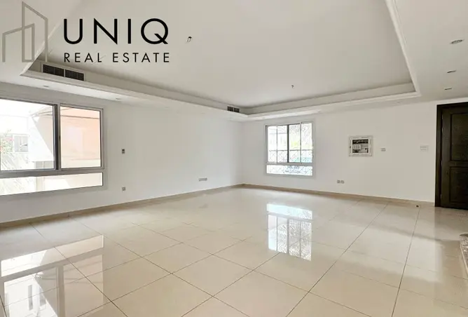 132953998 - Property Image 3