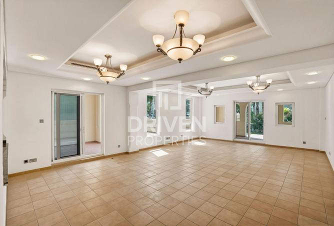 79420464 - Property Image 2