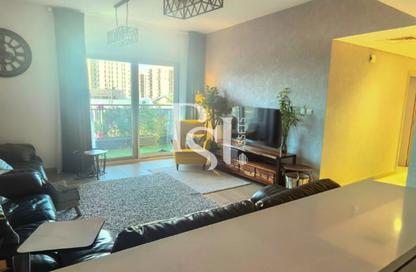 Apartment - 3 Bedrooms - 4 Bathrooms for sale in Waters Edge - Yas Island - Abu Dhabi