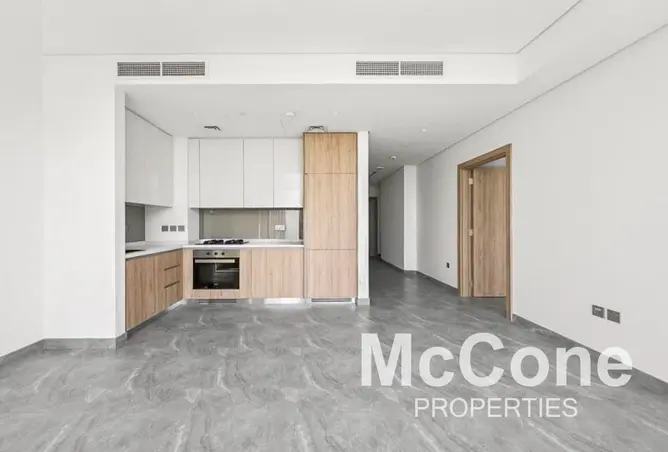 151911396 - Property Image 3