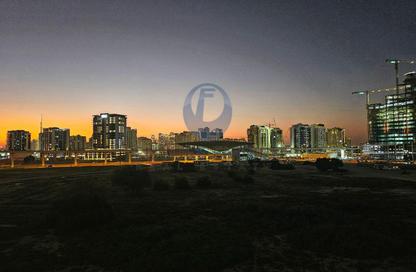Apartment - 1 Bedroom - 2 Bathrooms for rent in Amrico Residence - Al Jaddaf - Dubai
