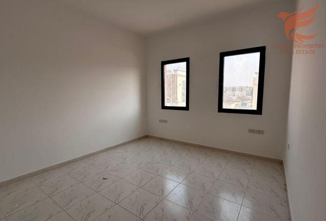 78581359 - Property Image 3