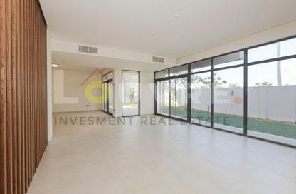Villa - 5 Bedrooms - 6 Bathrooms for sale in West Yas - Yas Island - Abu Dhabi