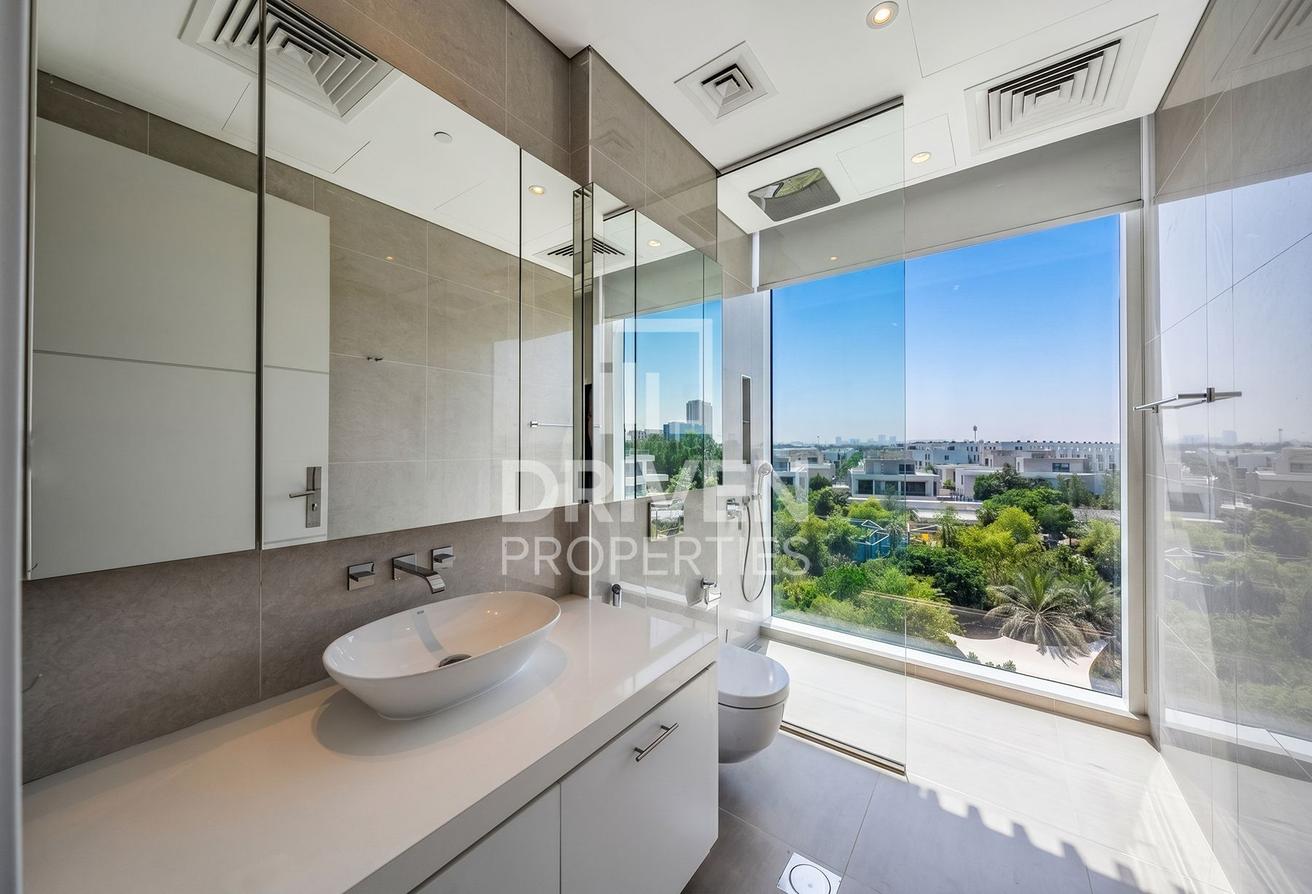 Elegant Layout | High Floor | Ready to Move in photo 17