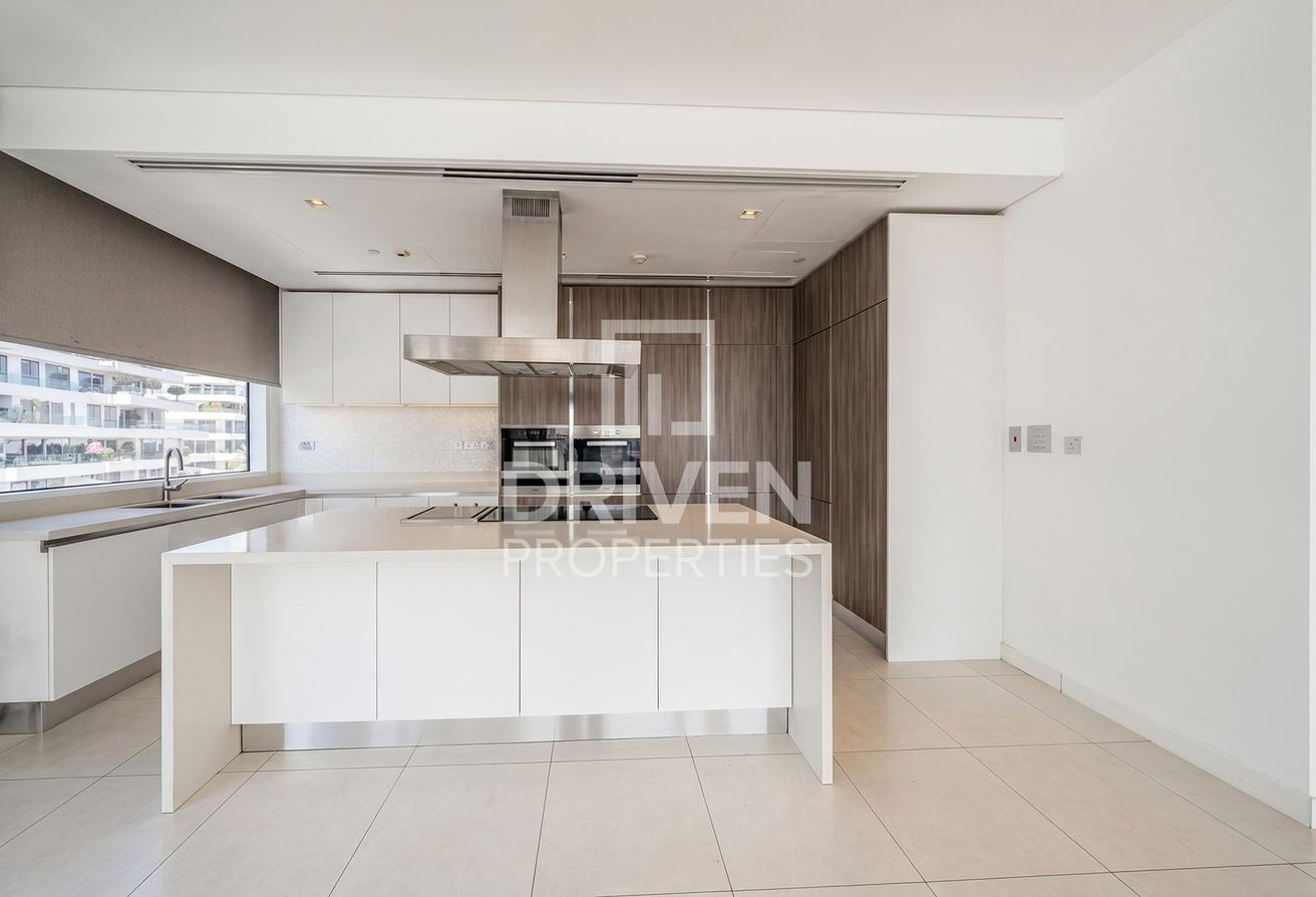Elegant Layout | High Floor | Ready to Move in photo 6