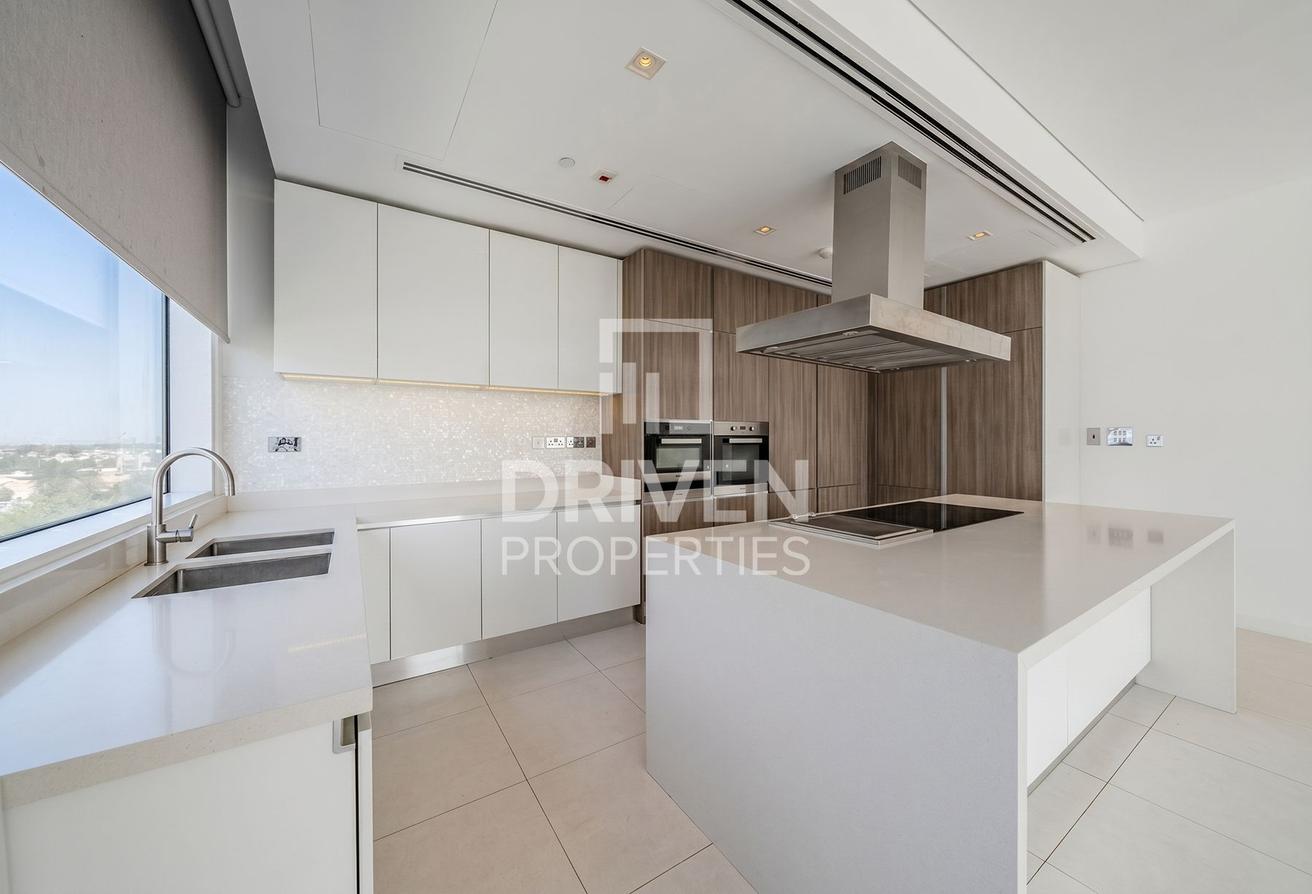 Elegant Layout | High Floor | Ready to Move in photo 5