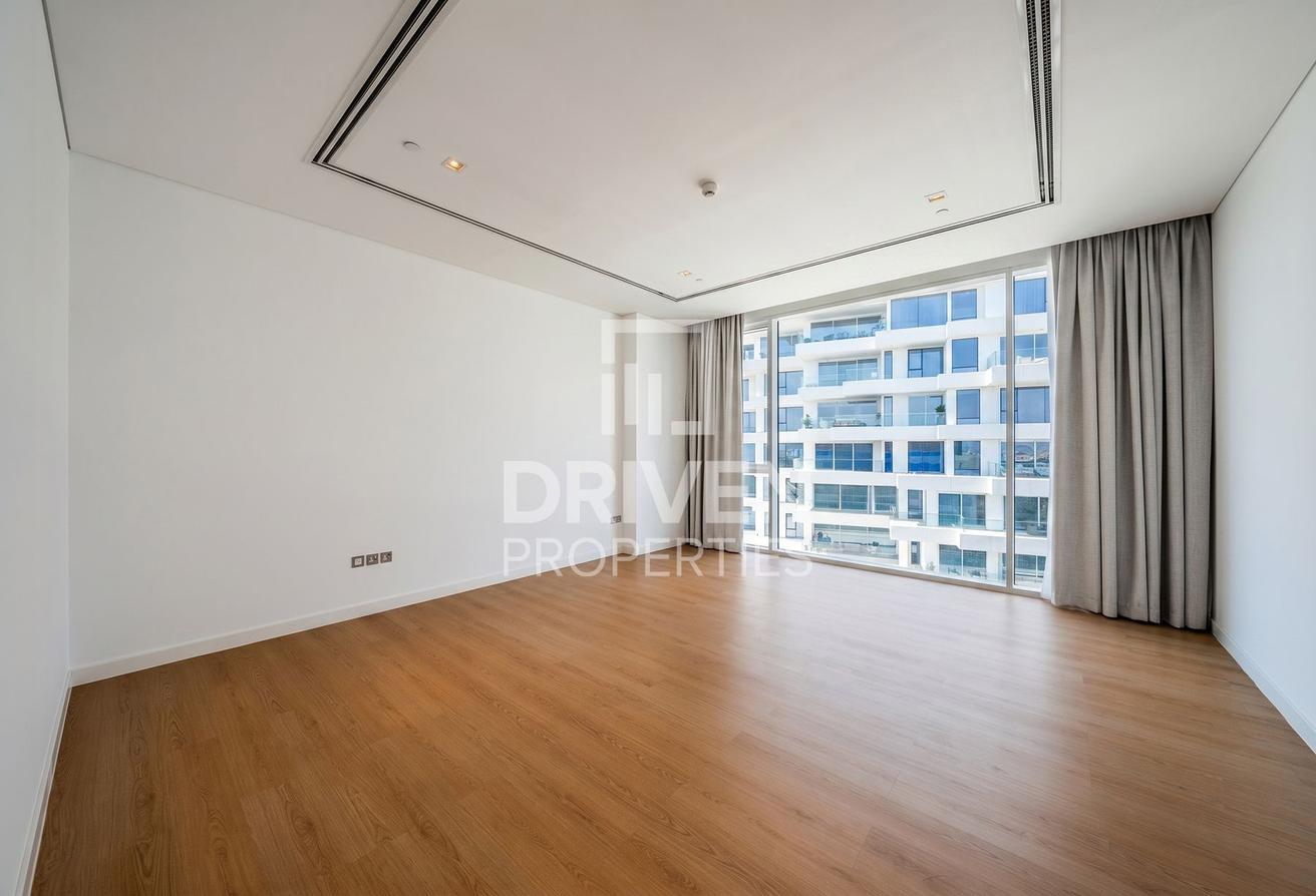 Elegant Layout | High Floor | Ready to Move in photo 12