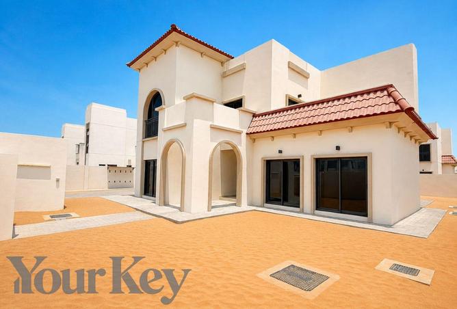 5-bed villa · Maid's room