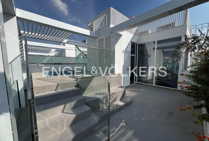 106412383 - Property Main Image