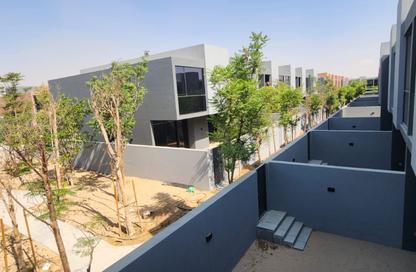 Townhouse - 4 - 5 for rent in Saro - Masaar - Tilal City - Sharjah