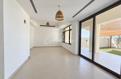 Villa - 3 - 4 for rent in Mira Oasis 1 - Mira Oasis - Reem - Dubai