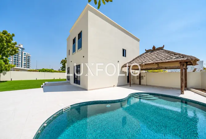 156015861 - Property Image 3