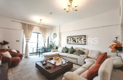 Apartment - 2 Bedrooms - 3 Bathrooms for sale in Jeewar - District 11 - Jumeirah Village Circle - Dubai