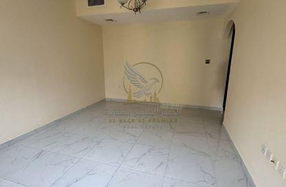 Apartment - 1 - 2 for rent in Muweileh Community - Muwaileh Commercial - Sharjah Apartment - 1 - 2 for rent in Muweileh Community - Muwaileh Commercial - Sharjah