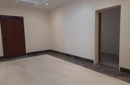 Villa - 4 - 5 for sale in Al Qarain 2 - Al Qarain - Sharjah