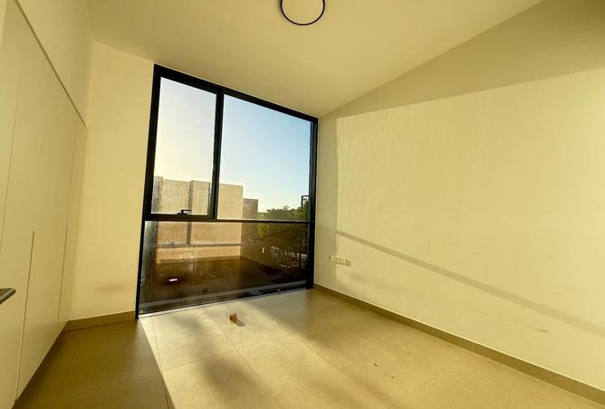103684327 - Property Main Image