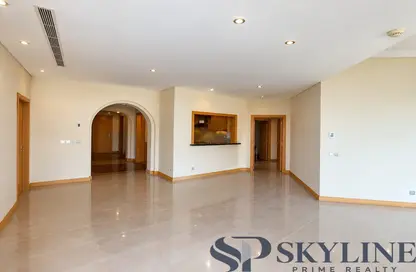 Apartment - 3 Bedrooms - 4 Bathrooms for rent in Al Das - Shoreline Apartments - Palm Jumeirah - Dubai