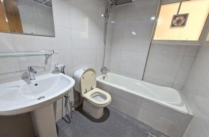 Apartment - 1 Bedroom - 2 Bathrooms for rent in Al Qasimiah City - Sharjah