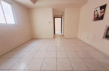 Apartment - 1 - 1 for rent in Muwailih Building - Muwaileh - Sharjah